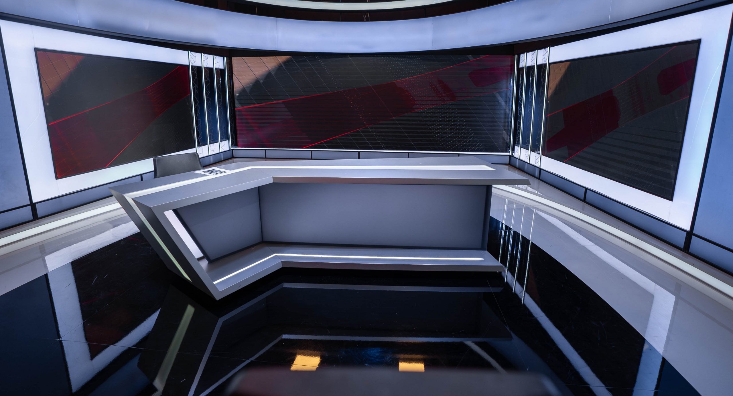 VM Cloud studio set design